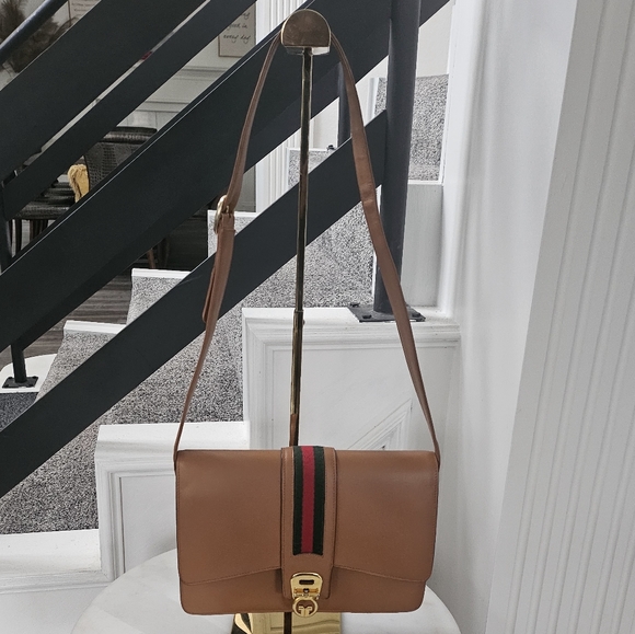 Gucci Brown All-leather Sherry Line Shoulder Flap Bag - Picture 2 of 16